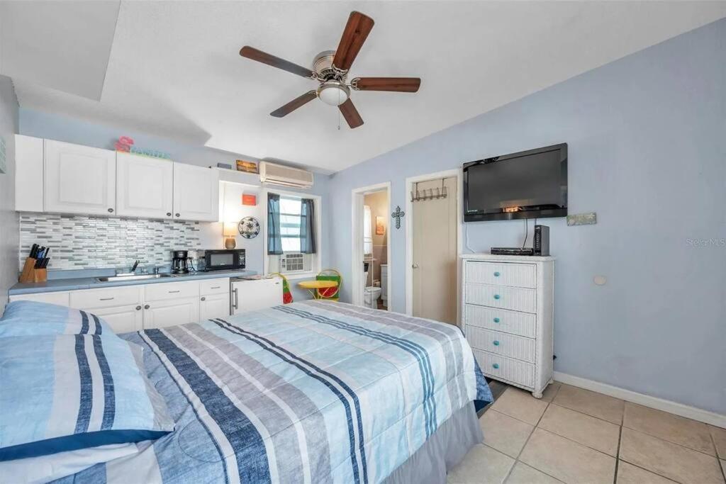 Wave Condo St. Pete Beach Extérieur photo